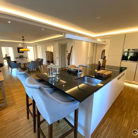 Luxus Chalet 245m² Mit Privater Infrarotkabine Im Chiemsee Alpenland 아파트 *